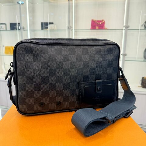 *SHIHNA名牌精品* LV Alpha 黑棋盤格郵差包
