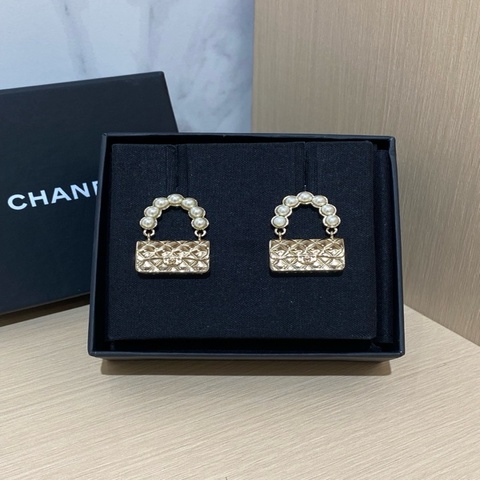 99新Chanel香奈兒 淡金色CF珍珠菱格包包耳環耳釘