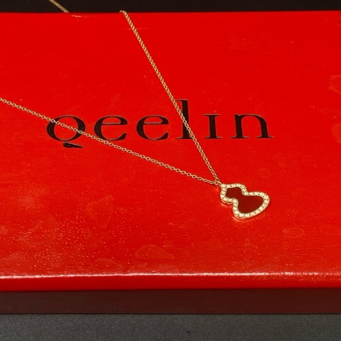 Qeelin麒麟 邊鑽 紅玉髓 葫蘆項鍊 24保卡