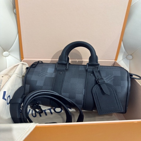 極新LV黑灰棋盤格Keepall Bandoulière 25波士頓手提斜背包M14919