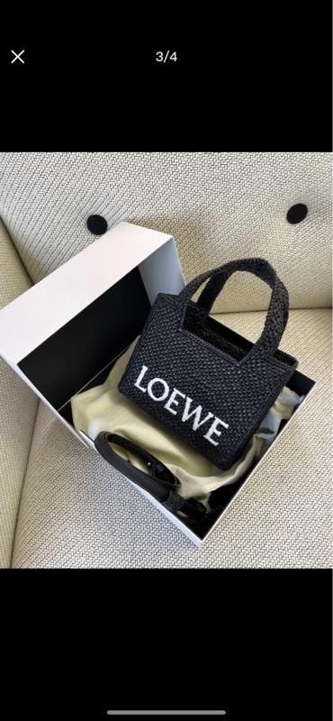羅意威/Loewe 手提單肩包手袋黑色。
