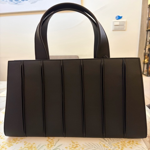 Max Mara 周子瑜同款包