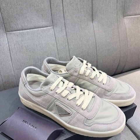 💎Han's house精品服飾💎Prada 皮拼接尼龍 鞋 義大利製 現貨7.5  原價38000