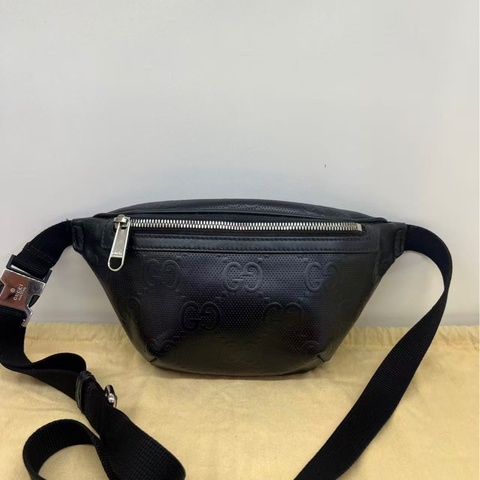 Gucci古馳 腰包 斜挎包  黑色