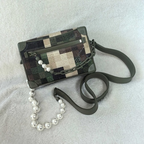 路易威登/Louis Vuitton lv Soft Trunk 迷彩菲董聯名 棋盤格斜背包
