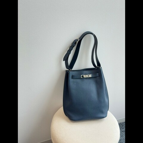 Hermes So kelly22 
1P鴨子藍
