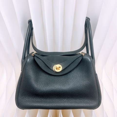 Hermes lindy 26 黑色金釦 Z刻