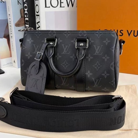 99新 路易威登/Louis Vuitton  黑武士keepall25  芯片款 底長25cm