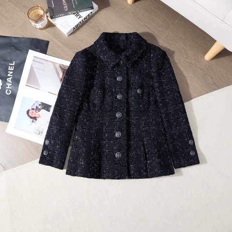 Chanel翻領Tweed外套 有備用扣
