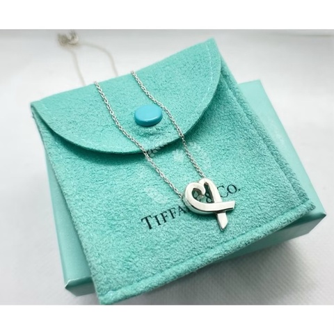 ~~趴趴小舖~~極新正品Tiffany &Co  Loving Heart愛心項鍊(S號)2606261381