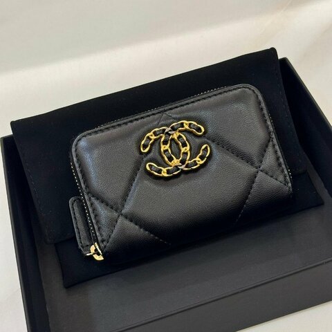 *SHIHNA名牌精品* CHANEL 19 拉鍊零錢包黑金(芯片款)