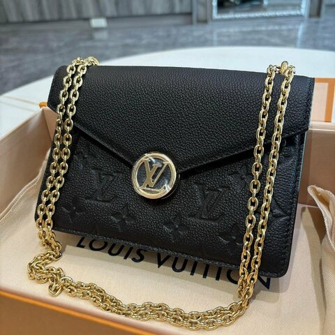 *SHIHNA名牌精品* LV M13569 Mini牛皮壓花鏈包
