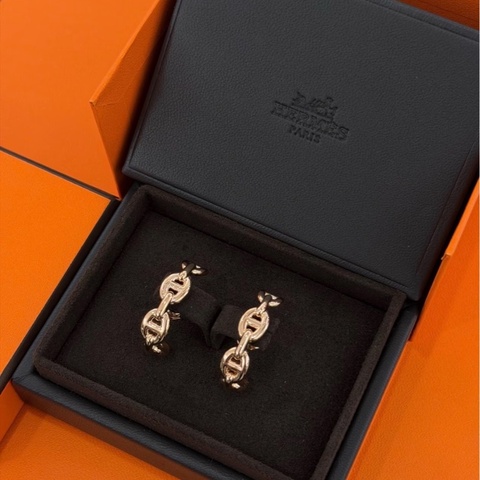 現貨商品 全新商品 台灣購證 Hermes 玫瑰金豬鼻子 半圈爬耳式耳環 單耳