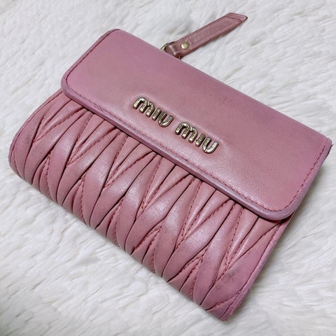 🌷MiuMiu 粉色短夾錢包👛｜經典花紋✦fufu style 精品✦ 氣質款｜皮夾.錢包