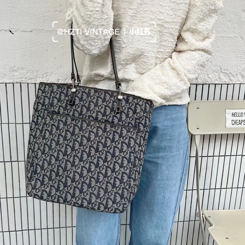 Dior • 經典老花托特包