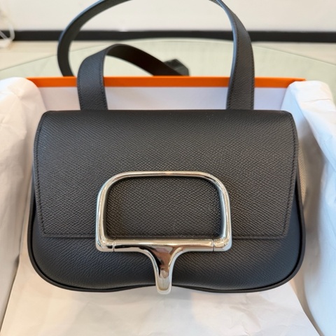 Hermes+愛馬仕屁股包 +della+b刻+黑色銀扣 Epsom皮