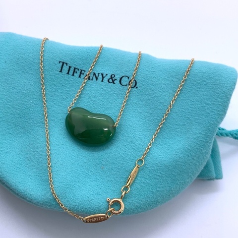 TIFFANY&CO 蒂芙尼 18k金 碧玉豆豆項鍊  豆豆碧玉顏色正，油潤細膩，鏈長約46cm左右