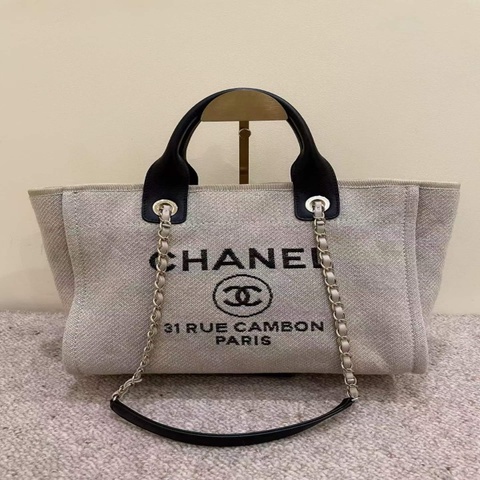 98新 Chanel 22s 熊貓手柄小號沙灘包 芯片