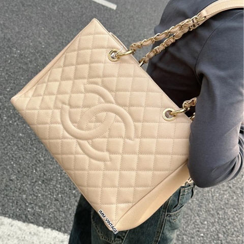 Chanel • 經典奶茶色荔枝牛皮Gst托特包 🈶保卡