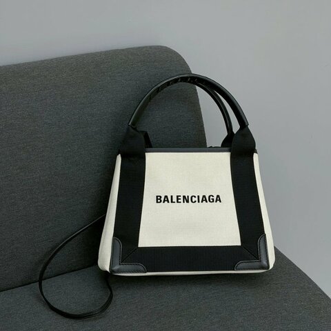 Balenciaga Navy Cabas XS(背帶款)