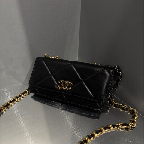 Chanel 19 Bag Woc 鏈條錢包 ｜Classic Trend CT精品｜台北東區實體