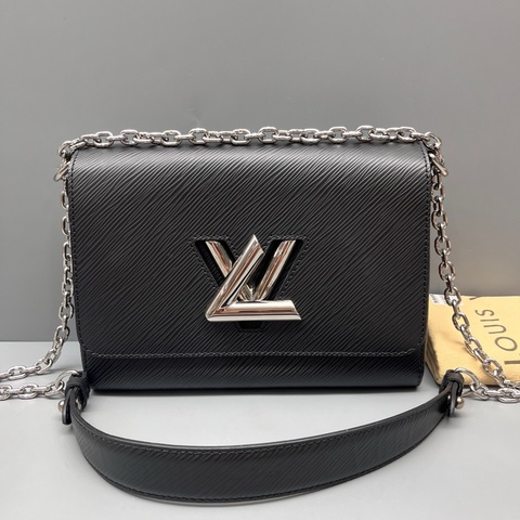 LV 路易威登 黑色中號水波紋Twist鏈條包