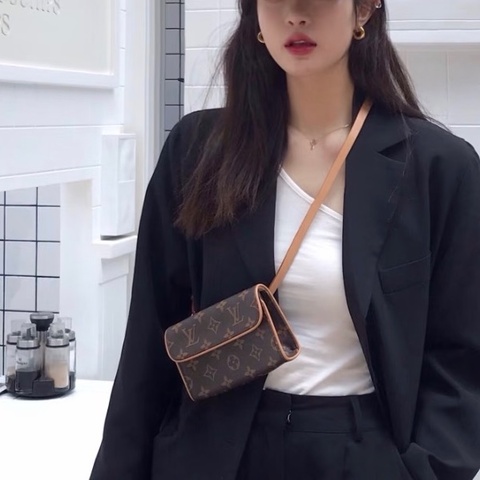 Louis Vuitton LV 經典老花 信封包 腰包
