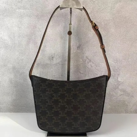 【威選精品】🤎 CELINE Croque Triomphe 老花牛皮中號腋下包