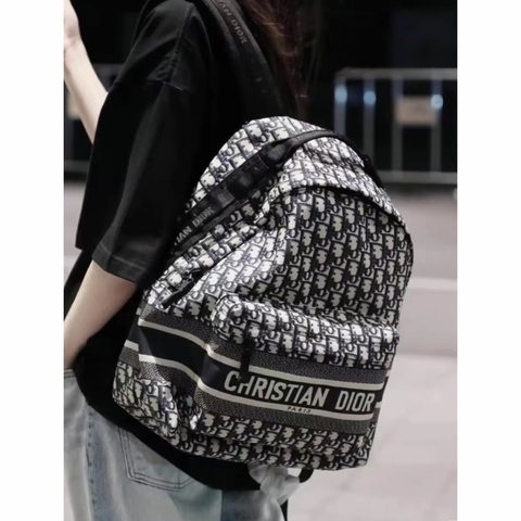 Dior Travel Oblique 緹花 後背包 藍