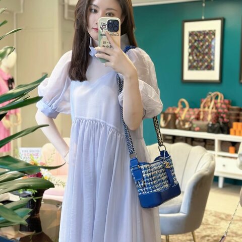 CHANEL 毛呢藍拼白流浪小號 肩背斜背鏈條包 20*15*8 98新配件盒子 塵袋 保卡