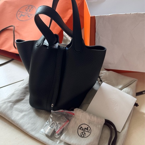 Hermès Picotin Lock 18 Noir 黑色／銀扣