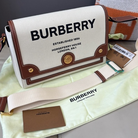 【全新品】Burberry 帆布拼皮郵差包單肩斜背包