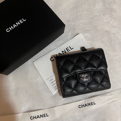 ෆ Chanel三折短夾 黑銀荔枝🈶購證
