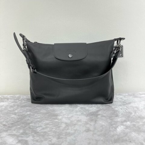 LONGCHAMP Le Pliage Xtra 半月形單肩包 M 黑色