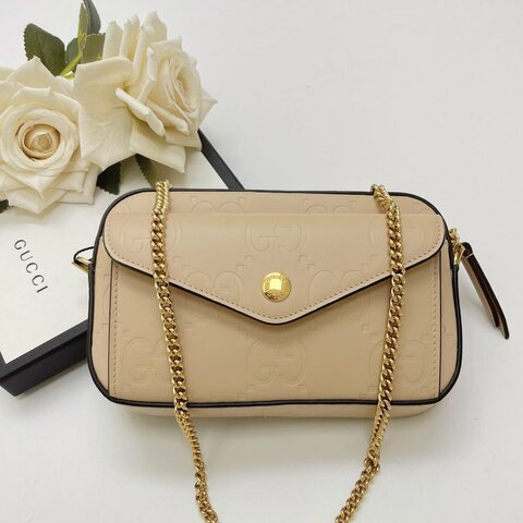 GUCCI SUPER MINI 鍊條包 米白色