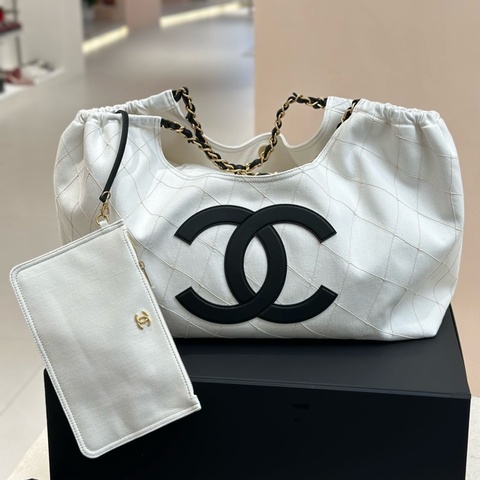 香奈兒Chanel 26M coco beach黑白沙灘包