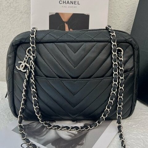 香奈兒/Chanel 黑銀雙C V紋相機包 鏈條肩背包