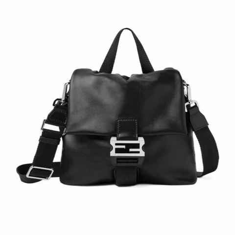 Fendi 男士 Flux 斜挎包 19cm*6cm*25cm