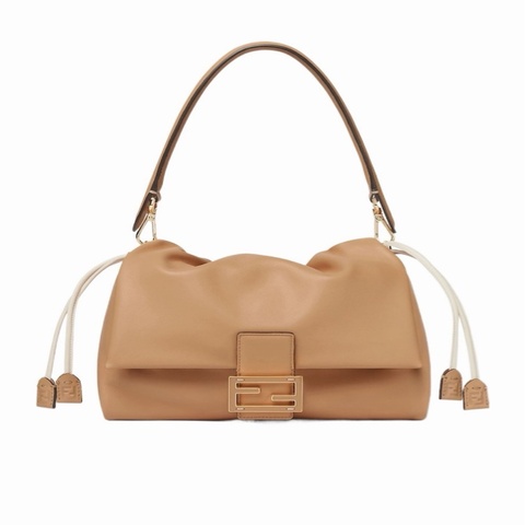 Fendi 女士 Mamma Baguette 中號單肩包均碼碼中號、26.5cm*8.5cm*18cm