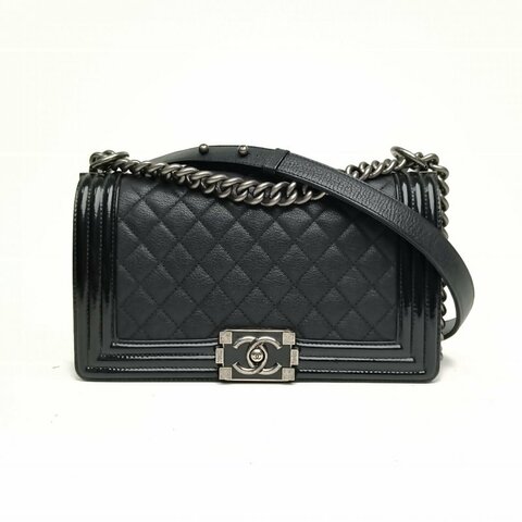 CHANEL Leboy中號黑色牛皮21開銀扣肩背包
