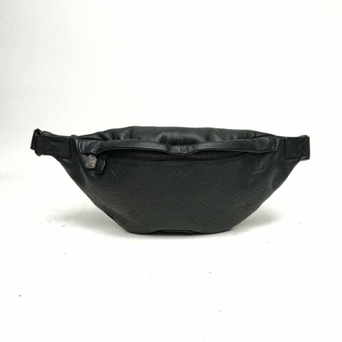 LOUIS VUITTON Discovery腰包logo壓紋黑色牛皮晶片肩背包
