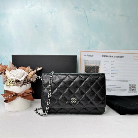 CHANEL 黑金荔枝牛woc鏈帶包