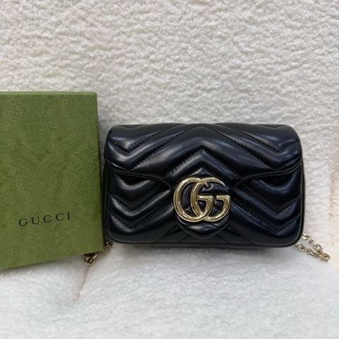 Gucci 黑淡金羊皮mini marmont 斜背包