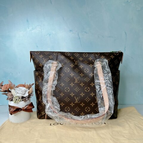 LV 全新Totally GM老花大款天心包