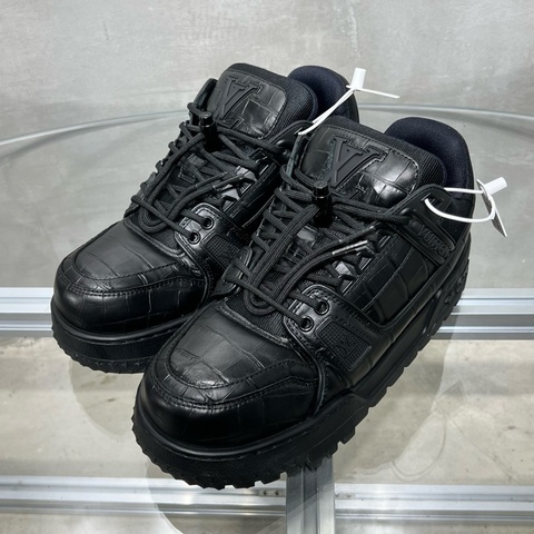 路易威登/Louis Vuitton LV Trainer 黑色鰐魚皮胖丁 原盒 尺碼/UK6 40
