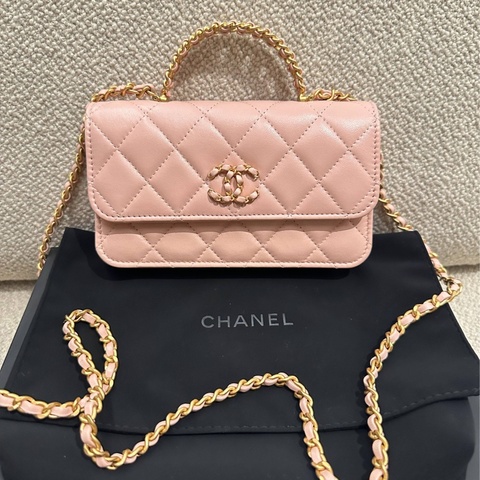 【98新 ✨ 全網最低價！】Chanel/香奈兒 手柄CF（下單前先詢問庫存❗️❗️）