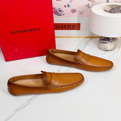 Ferragamo菲拉格慕棕色休閒樂福鞋皮鞋 41碼(有其它碼)
