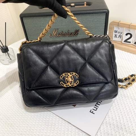 Chanel 19bag小號黑金/晶片款/盒子/防塵袋