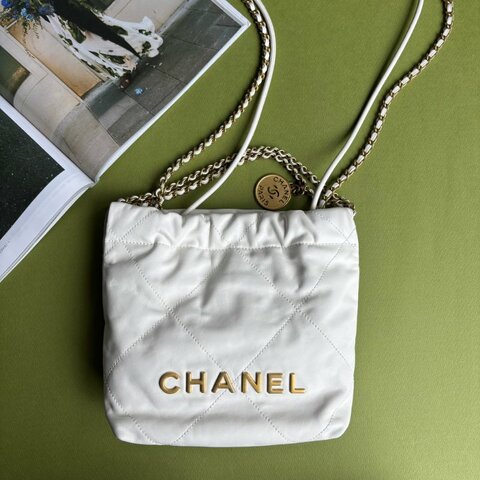 ::CHANEL:: AS3980 金LOGO 白色皮革手提包 斜背包 22 bag 迷你包