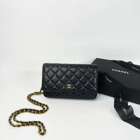 CHANEL WOC 羊皮金扣 芯片款